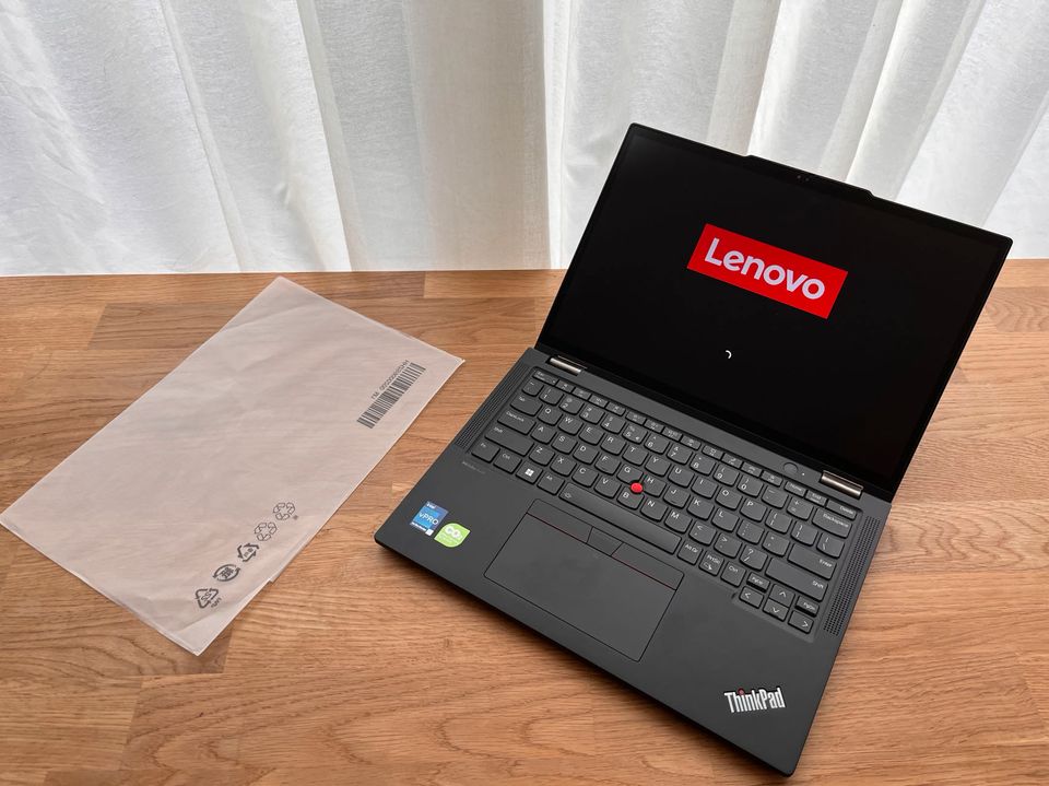 Lenovo ThinkPad X13 Yoga Gen4(i5/32GB/512GB/Garantie Mar-2027) in Kranenburg