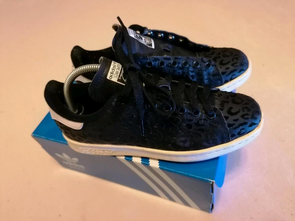Adidas Stan Smith 38.5 NIGO xeno Samba Flux in Brandenburg Rangsdorf kleinanzeigen