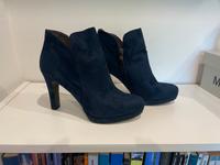 Tamaras Stiefeletten blau Gr. 37 Duisburg - Duisburg-Mitte Vorschau