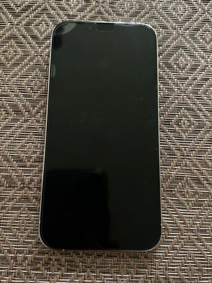 iPhone 13pro 256 GB in Hamburg