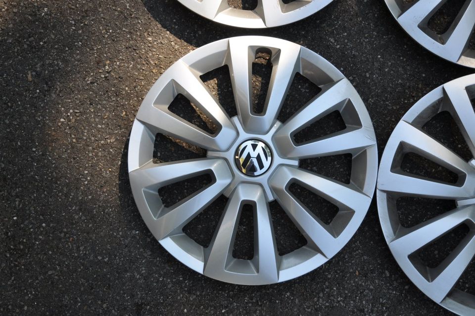 Original VW Golf 7 Radkappen für 16“ Stahlfelgen , gebraucht in Leverkusen