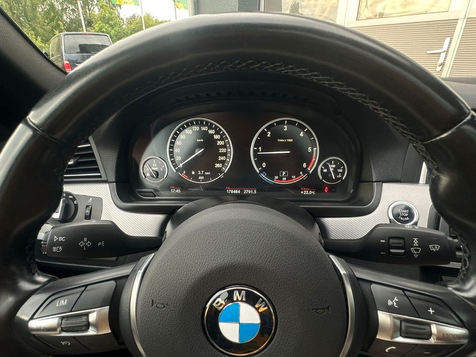 BMW 520d xDrive*M-Pack*Hud*Pano*Voll Leder*Pdc*Tüv N in Walsrode