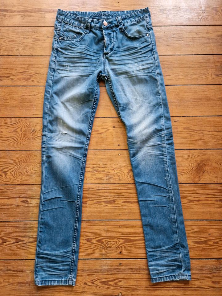 Humör jeans shop