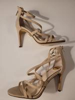 High Heels der Marke Buffalo Neu Gr. 37 Echt Leder Neuhausen-Nymphenburg - Neuhausen Vorschau