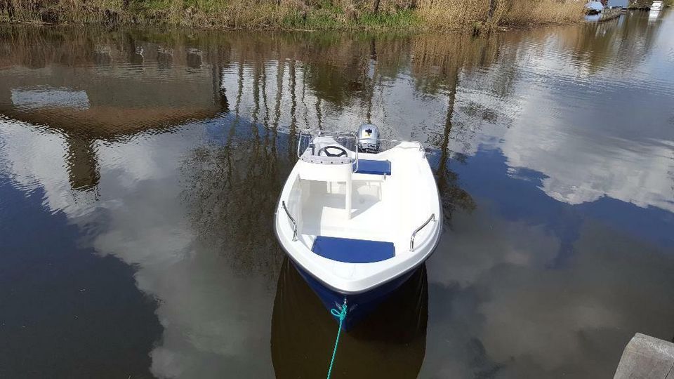 Konsolenboot, Motorboot Freizeitboot,Angelboot,Gleiter ILKA 4 m in Löcknitz