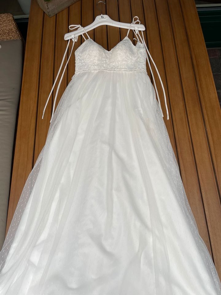 Hochzeitskleid in Willich
