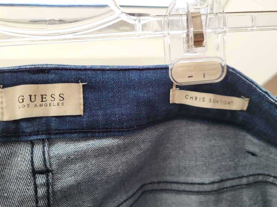 Guess Jeans blau Herren Hose Gr. 30 in Moosburg a.d. Isar