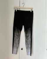Sporthose schwarz mit weißem Muster Berlin - Karlshorst Vorschau