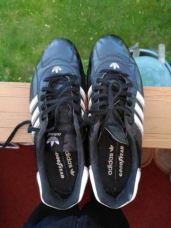 Adidas Goodyear Sneakers in Niedersachsen - Rodenberg | eBay Kleinanzeigen  ist jetzt Kleinanzeigen