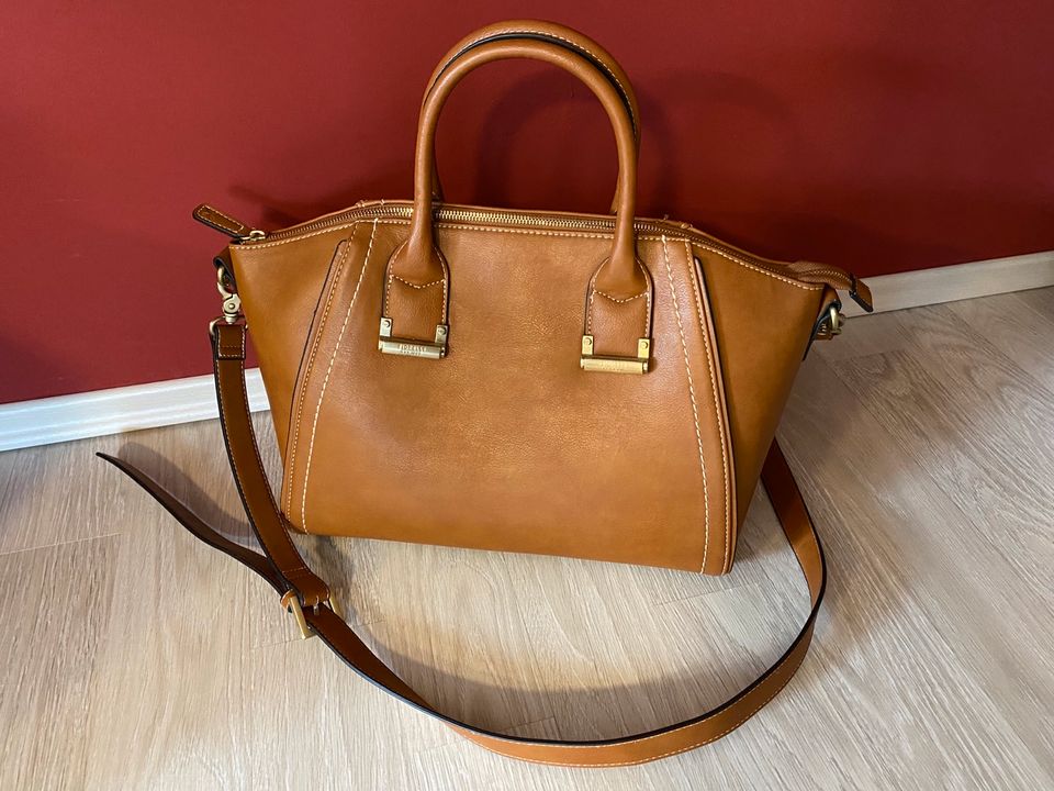 Fiorelli Tasche Umhängetasche NEU braun in Westerrönfeld