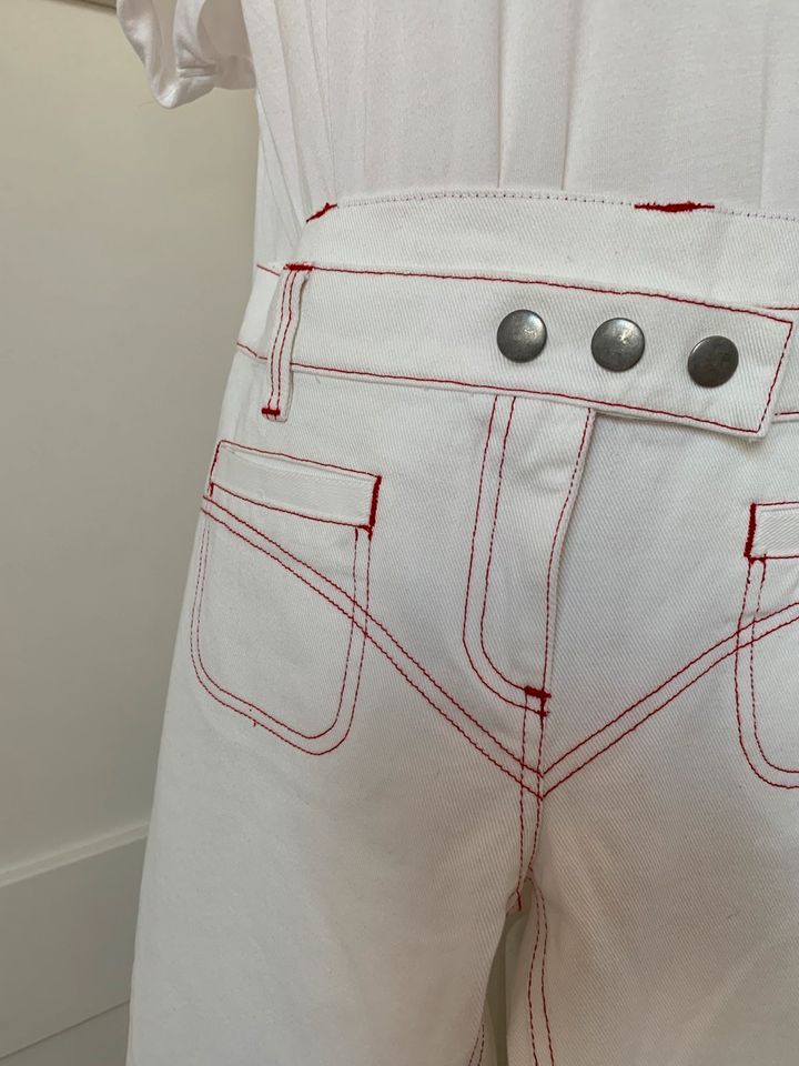 Neu- Weiße Jeans in Größe M von Blutsschwester in Wuppertal