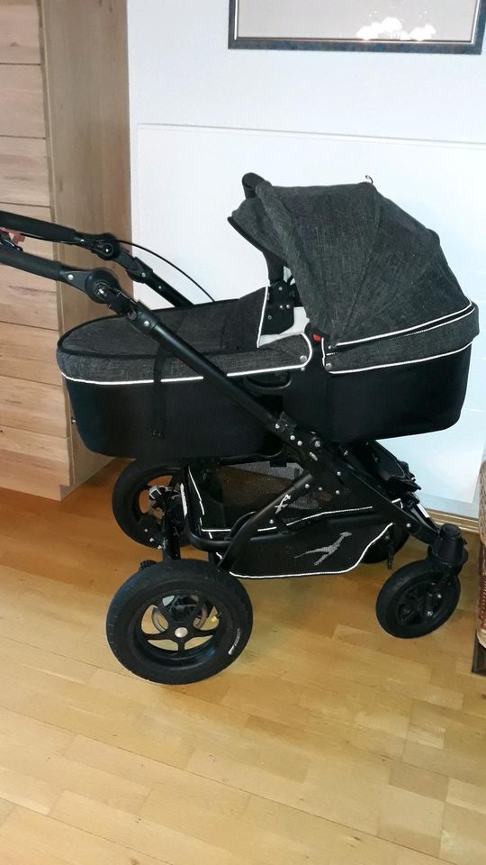 Kombi-Kinderwagen TFK in Eichendorf