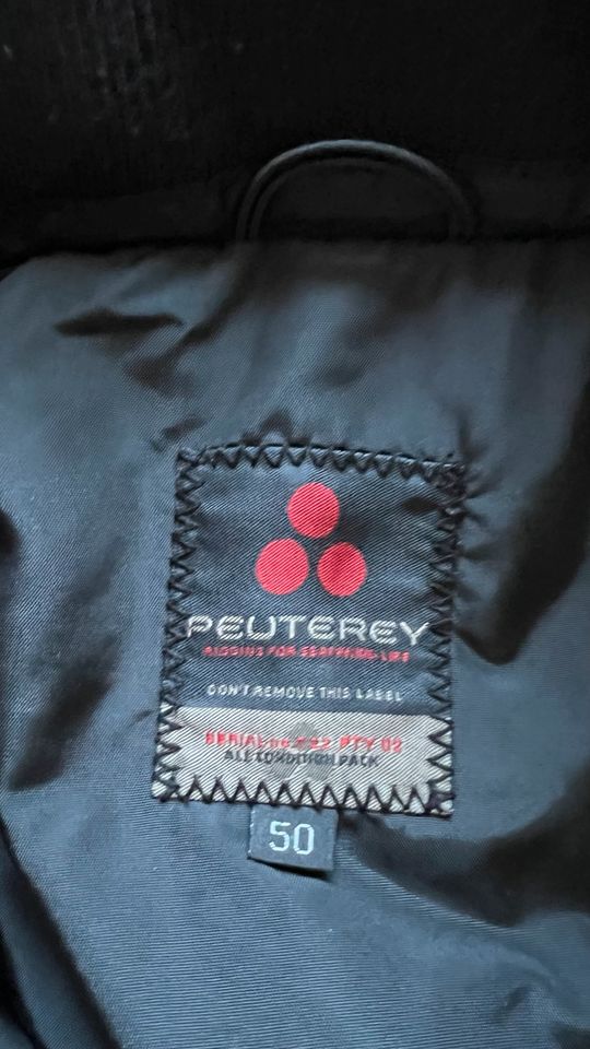 Peuterey Jacke dünn 50 schwarz neuwertig in Garbsen