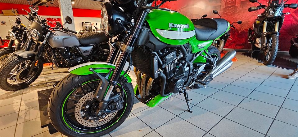 Kawasaki Z900 RS Café  | neuwertig | viele Extras in Erlangen