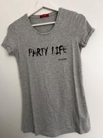 Guess Damen T-Shirt Party Life Grau Gr. M Niedersachsen - Wilhelmshaven Vorschau