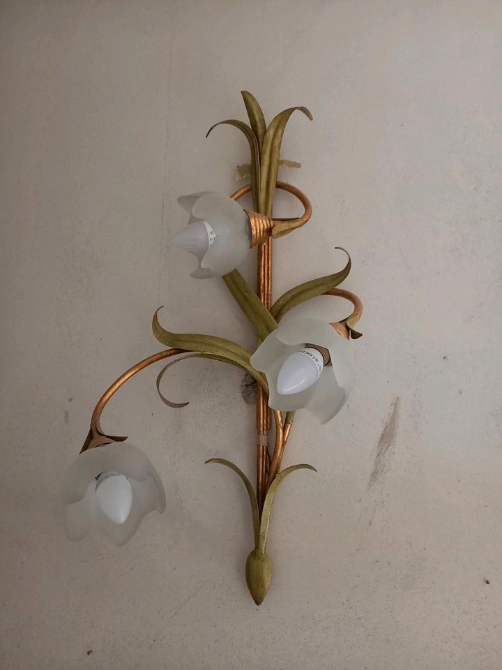 Wandleuchte Wandlampe Lampe Blüten Retro floral Blumen in Leichlingen
