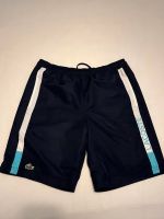 Lacoste Shorts kurze Sport Hose Trainingshose Nordrhein-Westfalen - Mülheim (Ruhr) Vorschau