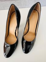 NEU! High Heel Pumps in Größe 39 Niedersachsen - Wetschen Vorschau