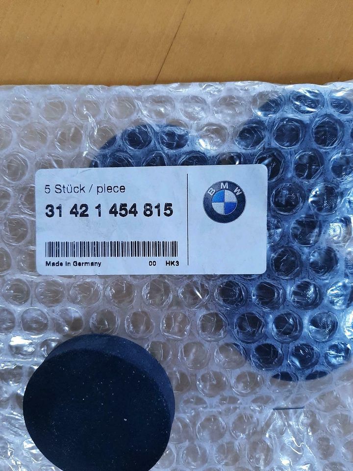 BMW Verschlusskappe, r65gs,r80gs, Abdeckkappe 31421454815 in Apolda