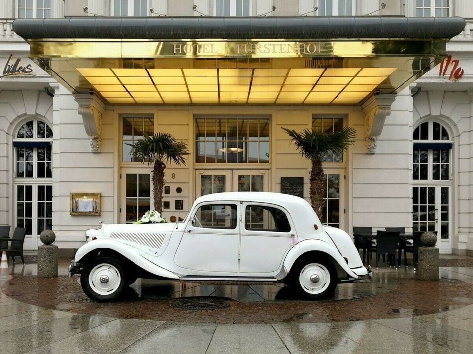 Hochzeitsauto & Chauffeur ♥ Cadillac Cabrio in Leipzig mieten in Leipzig