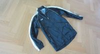 Jako Kinder Regenjacke Allwetterjacke Windjacke schwarz Gr. 152 Hessen - Mörfelden-Walldorf Vorschau