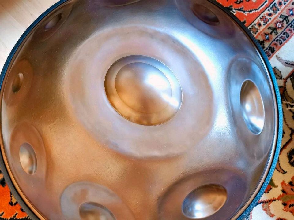 Handpan Beratung Verkauf Drum Pantam ember nitrated steel 440 Hz in Nürnberg (Mittelfr)