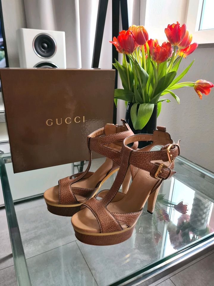 GUCCI Sandalen Plateau 38 38,5 Chloe Camel Braun in Düsseldorf