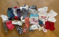 Babykleidung / Kleiderpaket 50/56 (35Teile) Nordrhein-Westfalen - Roetgen Vorschau