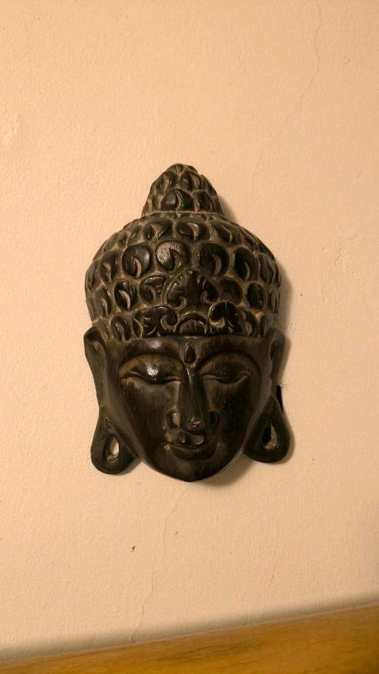 Drei (3) Buddha Wand Masken aus Holz in Nürnberg (Mittelfr)
