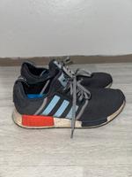 Adidas NMD R1 Grau/Rot Sneaker Aubing-Lochhausen-Langwied - Aubing Vorschau