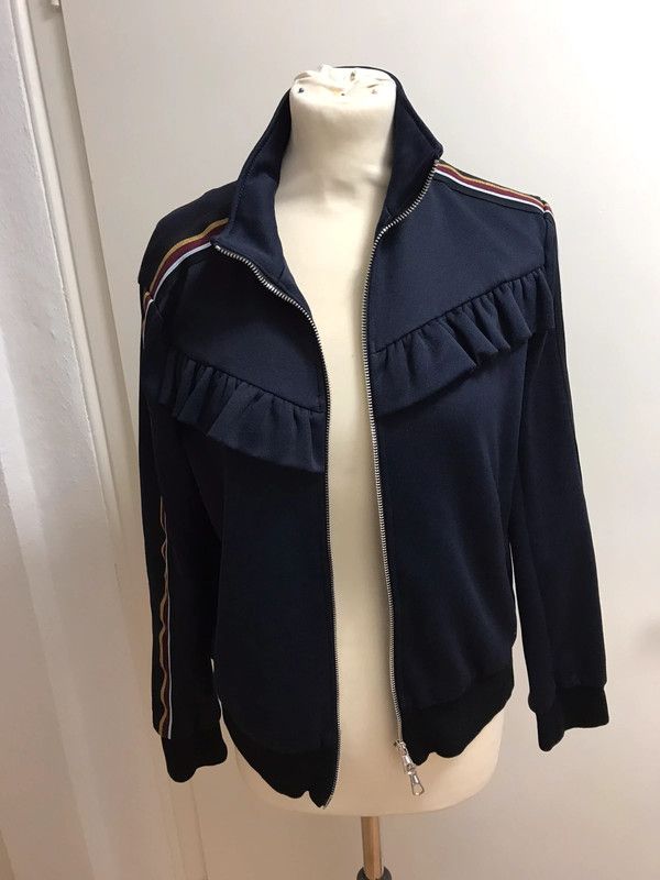 Jacke Bomber college SET scandi massimo ganni week cos arket zara in München