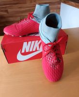 Nike Fußball Schuhe Gr. 38 NIKESKIN Stollen Harburg - Hamburg Wilstorf Vorschau