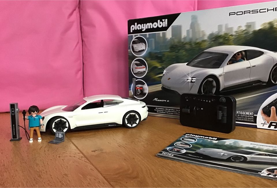 Neuw❗️70765 Playmobil PORSCHE Mission E Ladesäule RC Fernsteuerun in  München - Au-Haidhausen | Playmobil günstig kaufen, gebraucht oder neu |  eBay Kleinanzeigen ist jetzt Kleinanzeigen