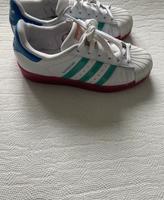 Adidas Superstar Größe 37 1/3 sneaker Used Look Niedersachsen - Salzgitter Vorschau