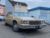 Cadillac Deville V8 Automatik Limousine/Leder/H-Zulassung Baden-Württemberg - Leimen Vorschau