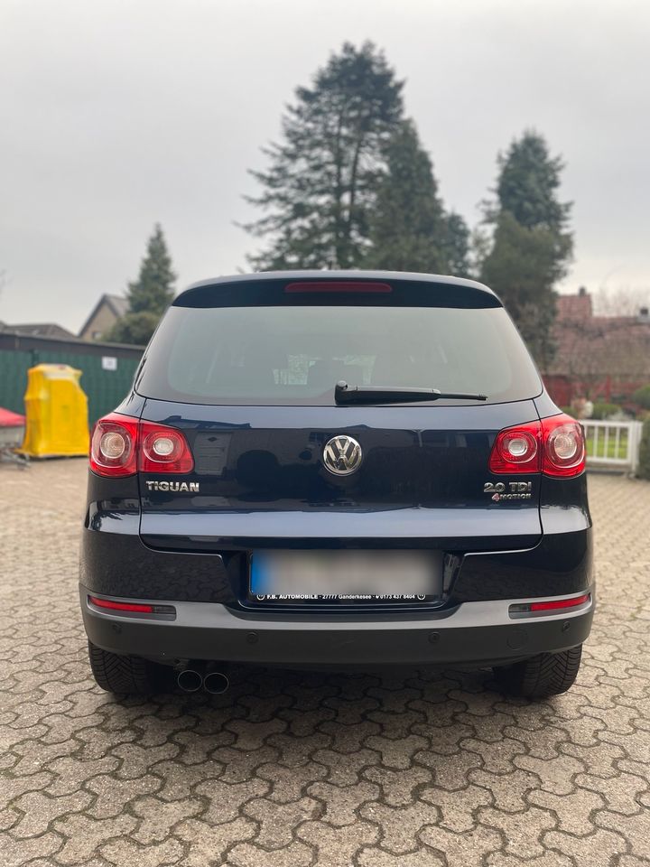 VW Tiguan 2.0 TDI 4 Motion DSG + AHK + Standheizung in Ganderkesee