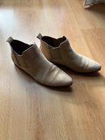 Zign Ankle Boots Chelsea Boots Rauleder creme Leder Herbstschuhe Niedersachsen - Staufenberg Vorschau