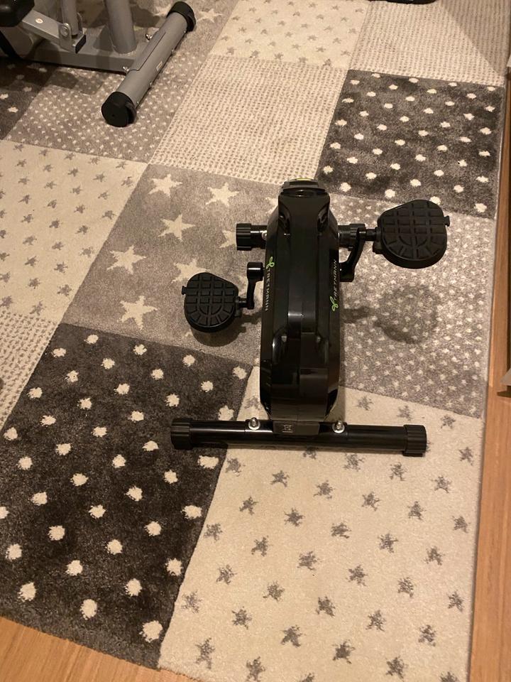 Im gute zustand 3 Fitnessgerät 280€ Handy Nummer 01725362079 in Berlin
