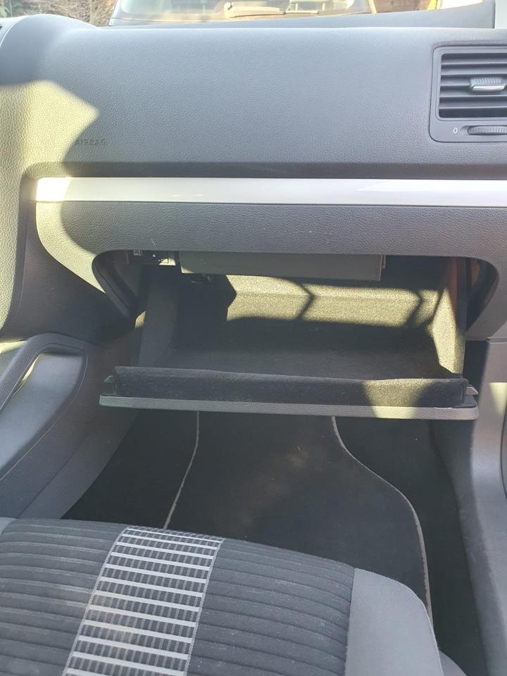 Volkswagen Golf V 1.6 United SHZ, Tempo,Coming/Leaving Home in Altenholz