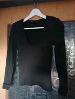 Zara Top Shirt Pullover mit Schulterpolstern Rippenstrick 36 S Baden-Württemberg - Aspach Vorschau