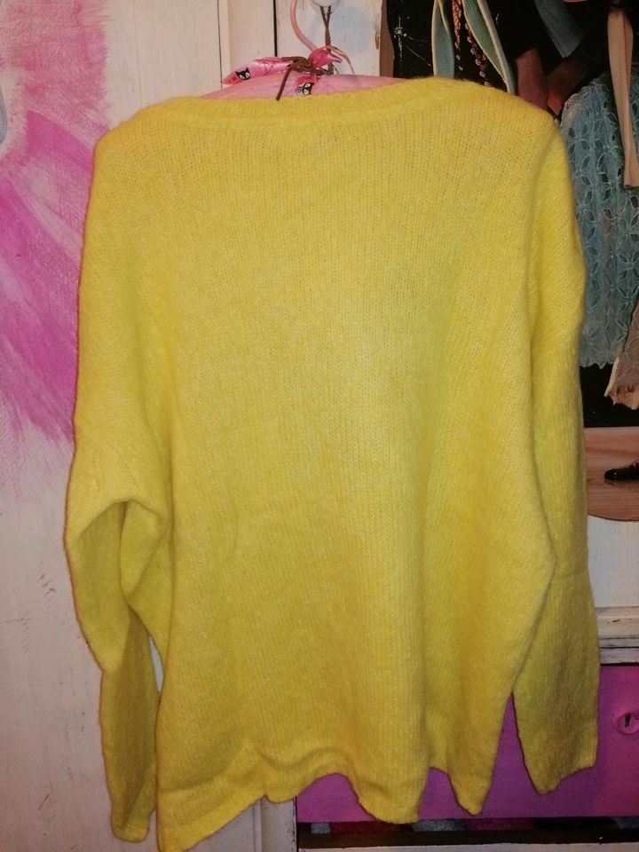 American Vintage Pullover Statement Princess Luxus Princess Look in Reutlingen