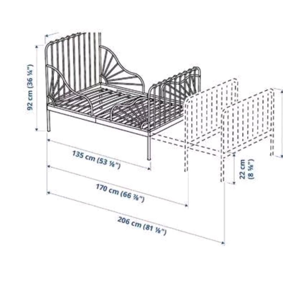 Kinderbett von Ikea mit Matratze und Lattenrosten in Stuttgart