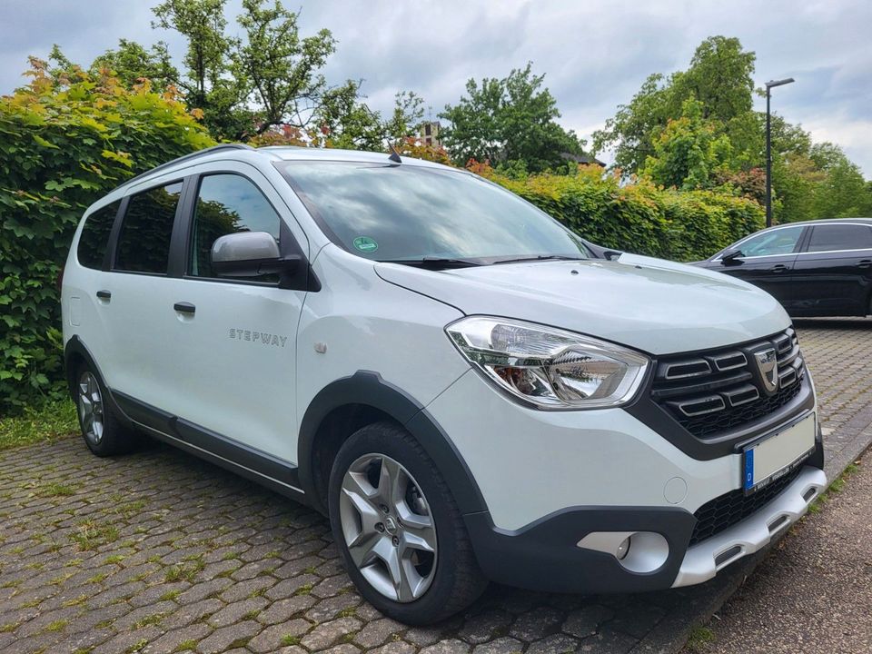 Dacia Lodgy Blue dCi 115 Stepway Plus Stepway Plus in Trier