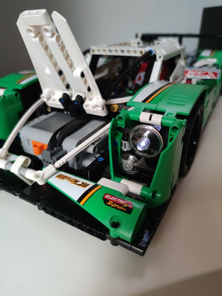 LEGO Technic 42039 + 8293 Langstrecken Rennwagen in Saarbrücken