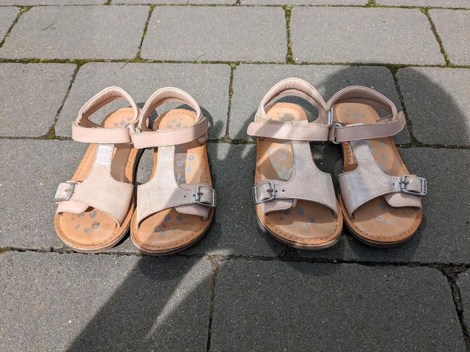 Kickers Sandalen 27 und 28 in Herzogenrath