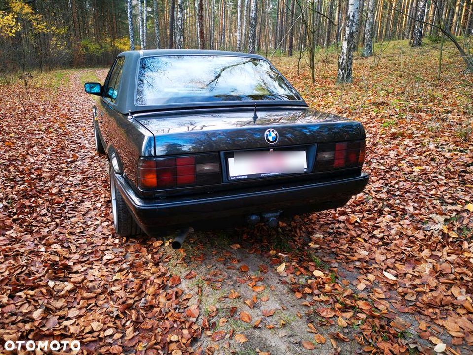 BMW 318i/Kabriolet/E30 in Augsburg