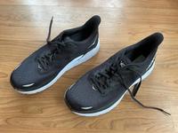 Hoka Clifton 8 Laufschuh für Herren schwarz weiß, Gr. 44 Sachsen - Tharandt Vorschau
