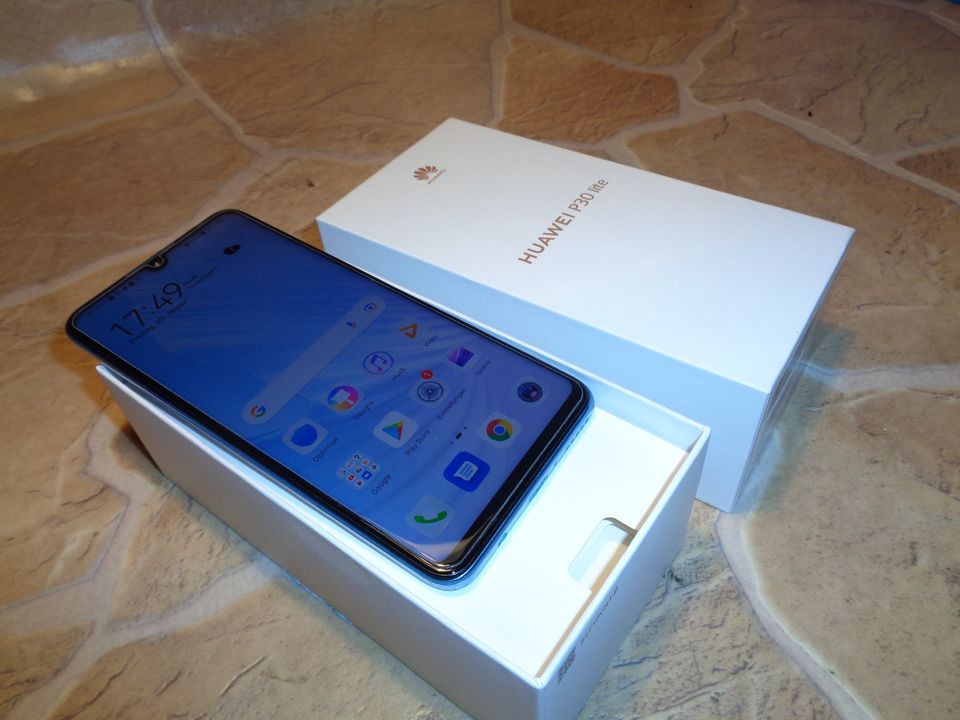 Huawei P30 lite MAR-LX1A 128GB 4GB RAM BREATHING CRYSTAL in Delmenhorst