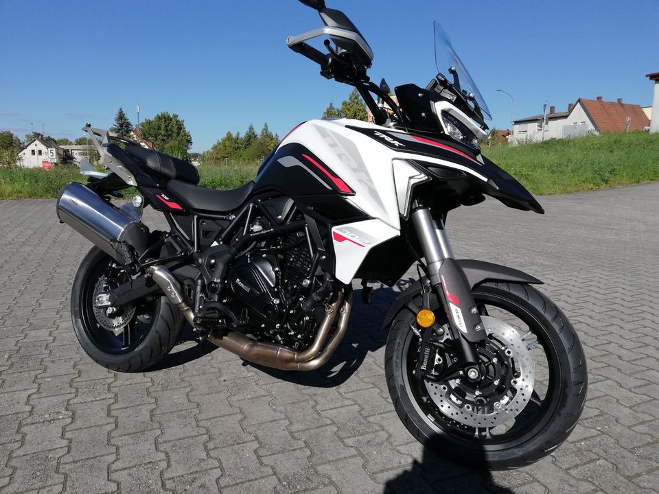 Benelli TRK 702 ABS "in forest green sofort lieferbar" in Amberg