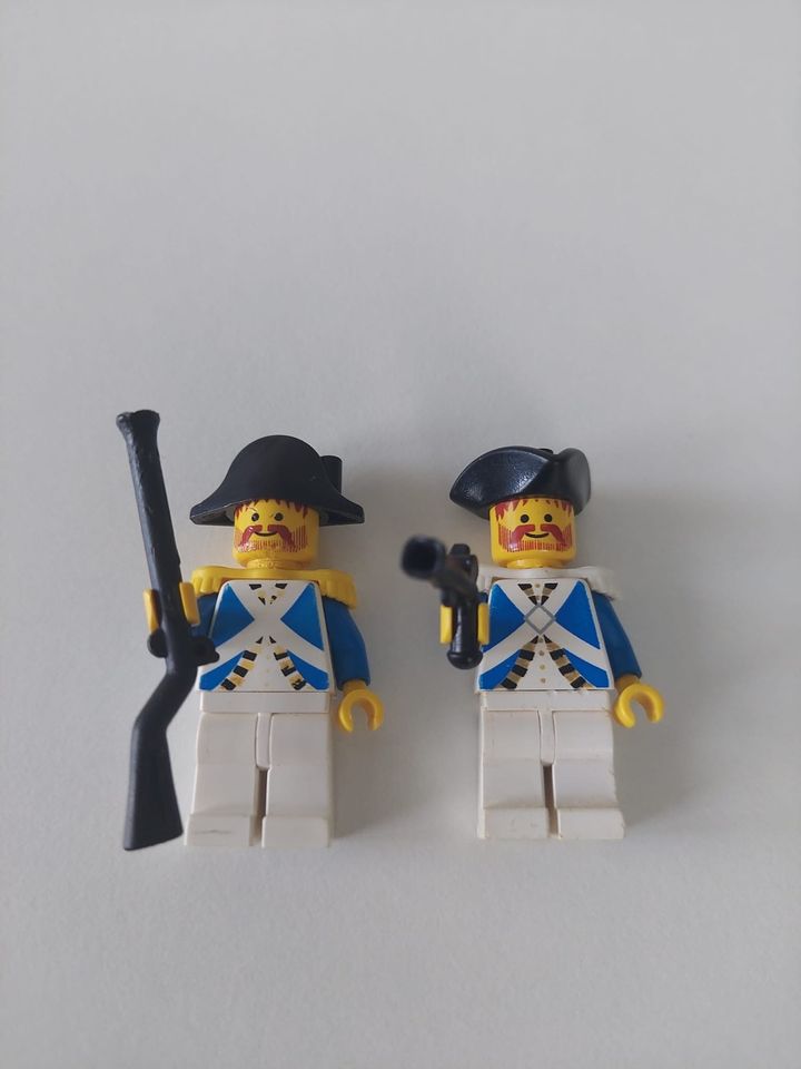 Lego Blauröcke Figur Figuren 6273 6274 6276 6280 Blaurock Piraten in Zapfendorf